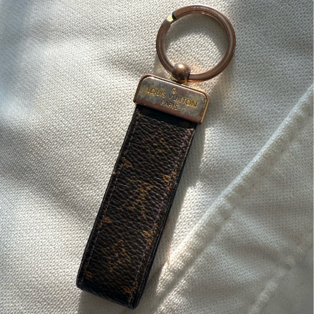 Louis Vuitton Brown and Gold Key Chain